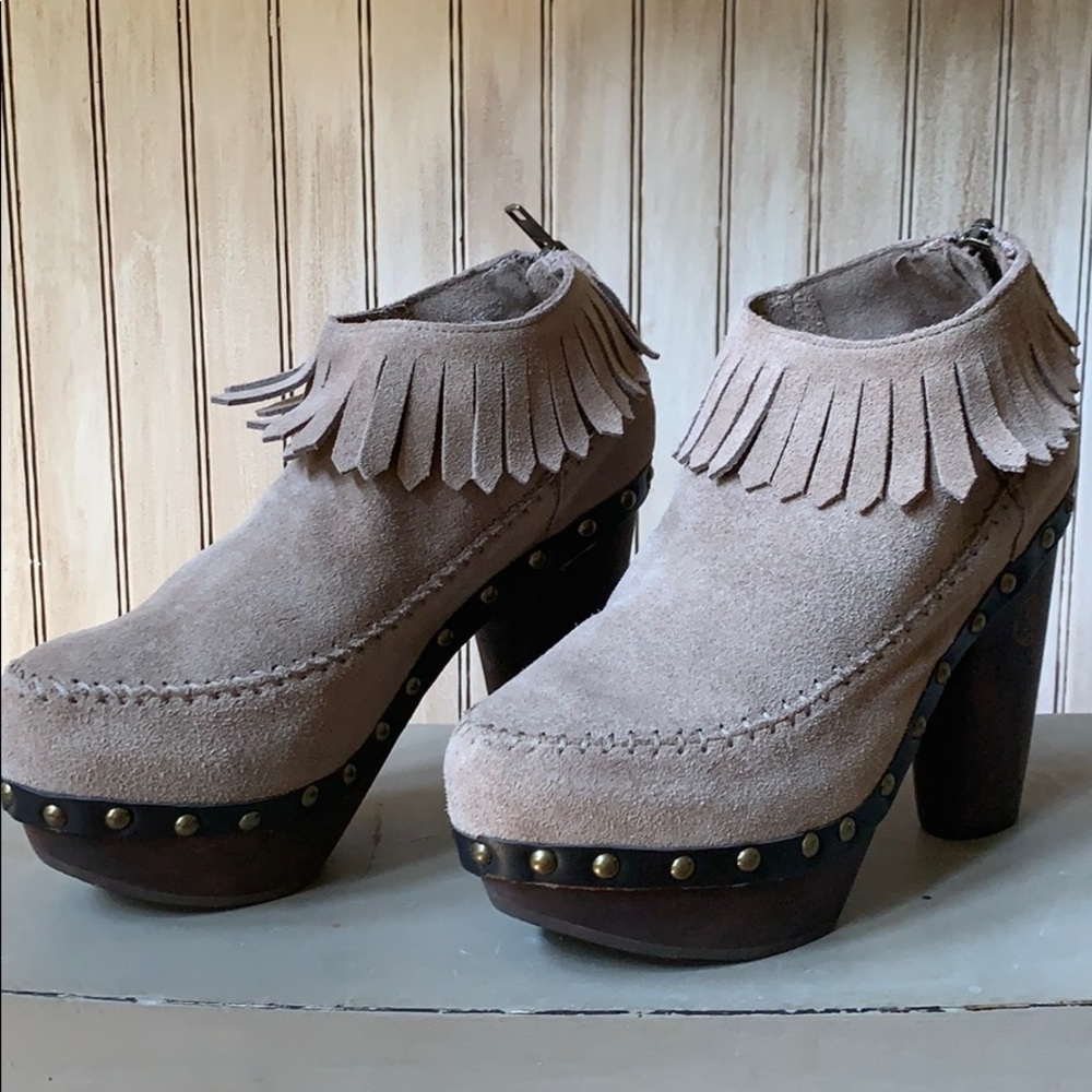 Frog Platform Leather Moccasin Booties sz 6.5